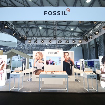 Fossil Group wins best of CES Asia