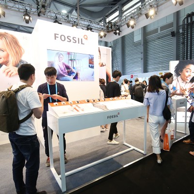 Fossil Group wins best of CES Asia