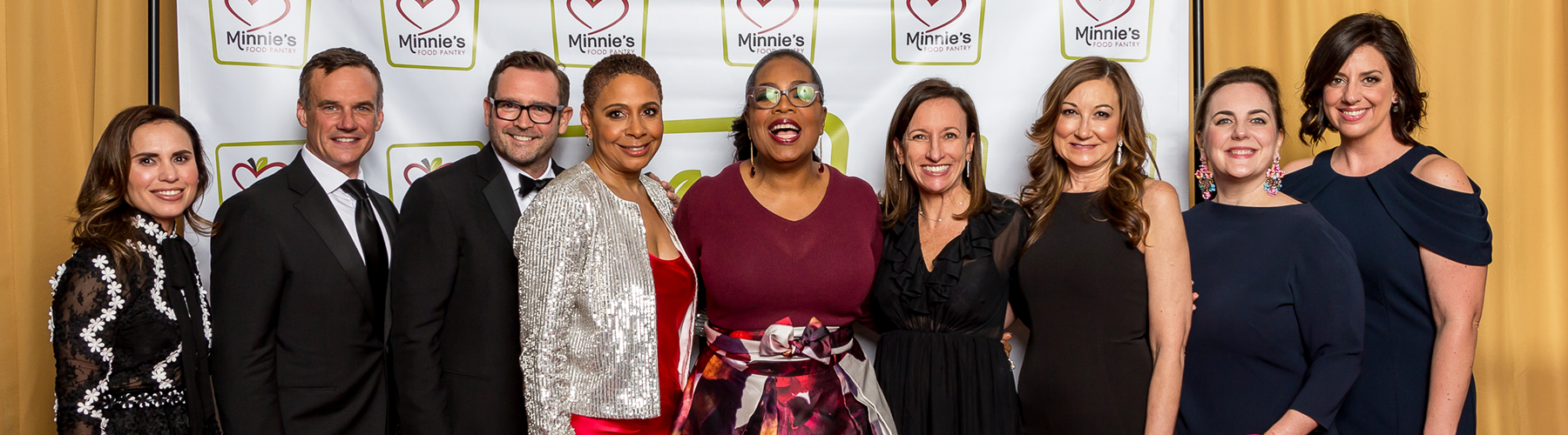 Oprah and members of Fossil Group at Minnies Food Drive Gala 2018