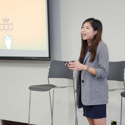 Michelle Kwok shares her personal story with Fossil Group employees in Hong Kong for IDG event