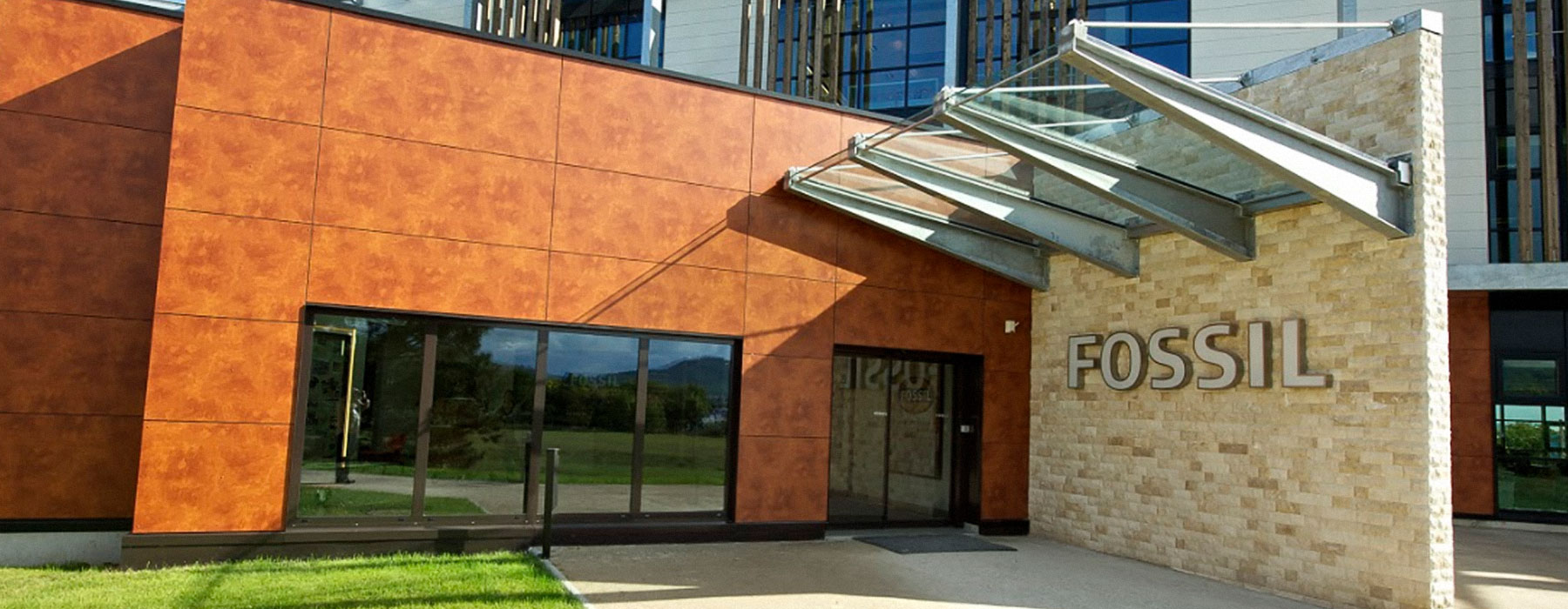 Contact Fossil Group